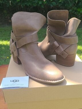 UGG Women's Taupe Leather Buckle Ankle Booties